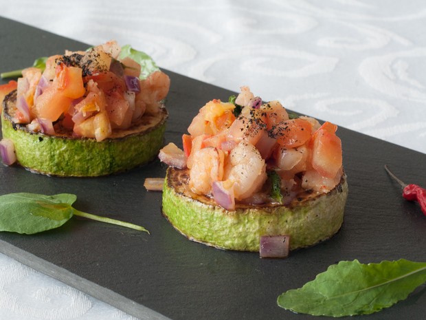 Receita Light – Bruschetta Light de Abobrinha