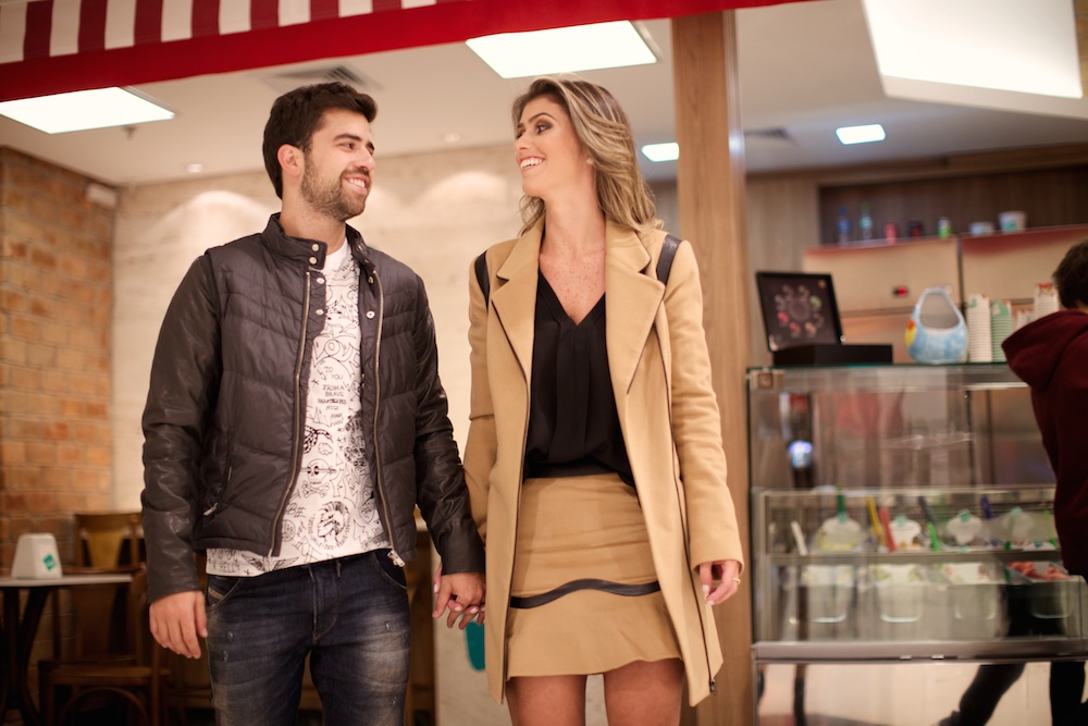 Love Me, para o ParkShoppingBarigui – Bebel Lazzarotto & Caio Castro