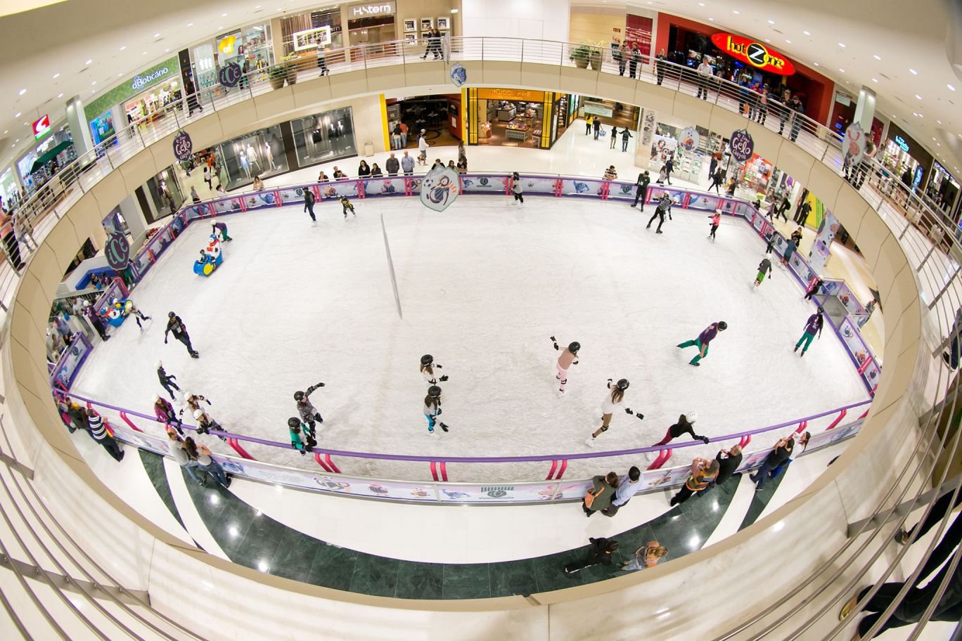 Pista de Patinação no Gelo