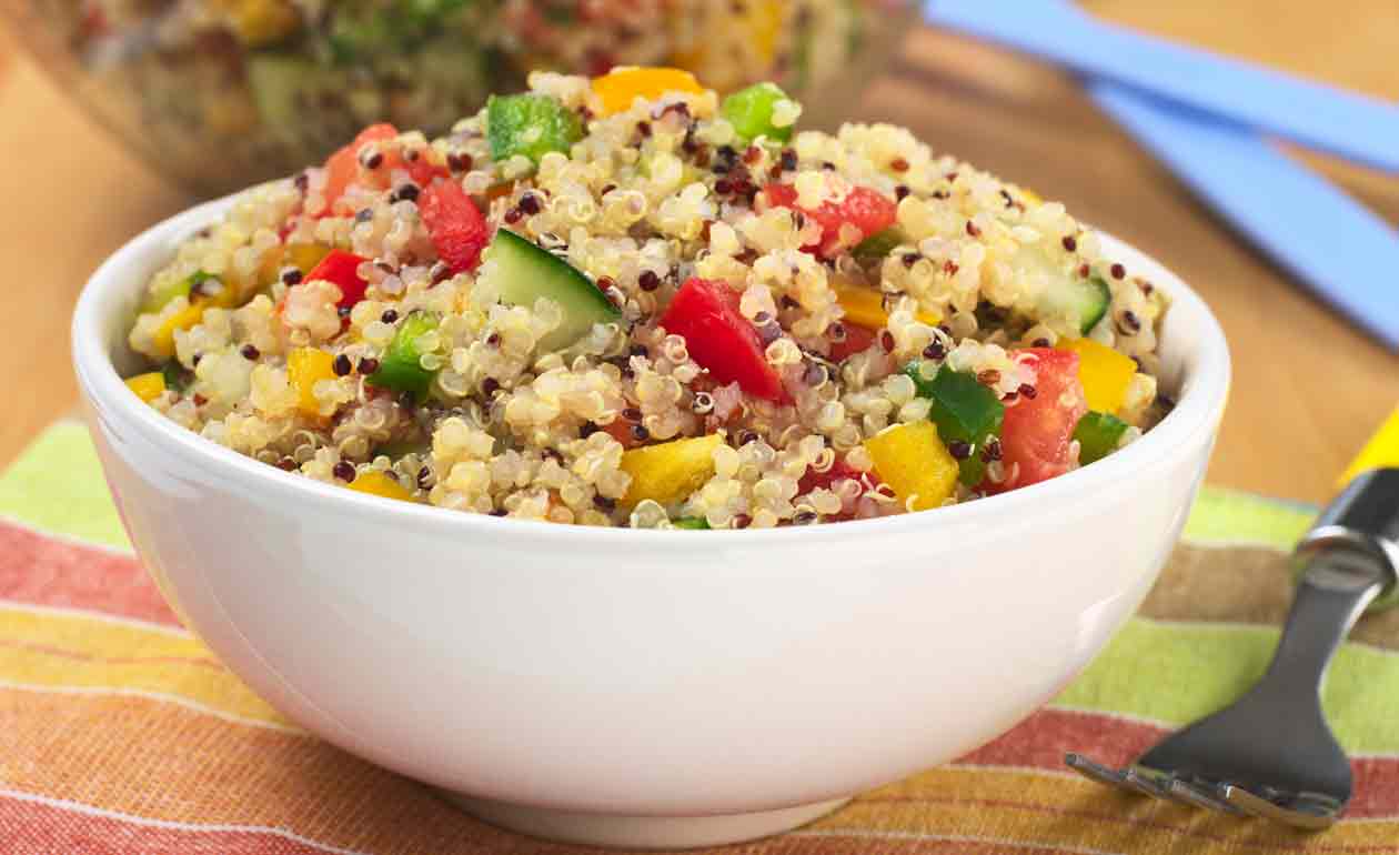 Receita Light com vídeo - Salada de Quinoa