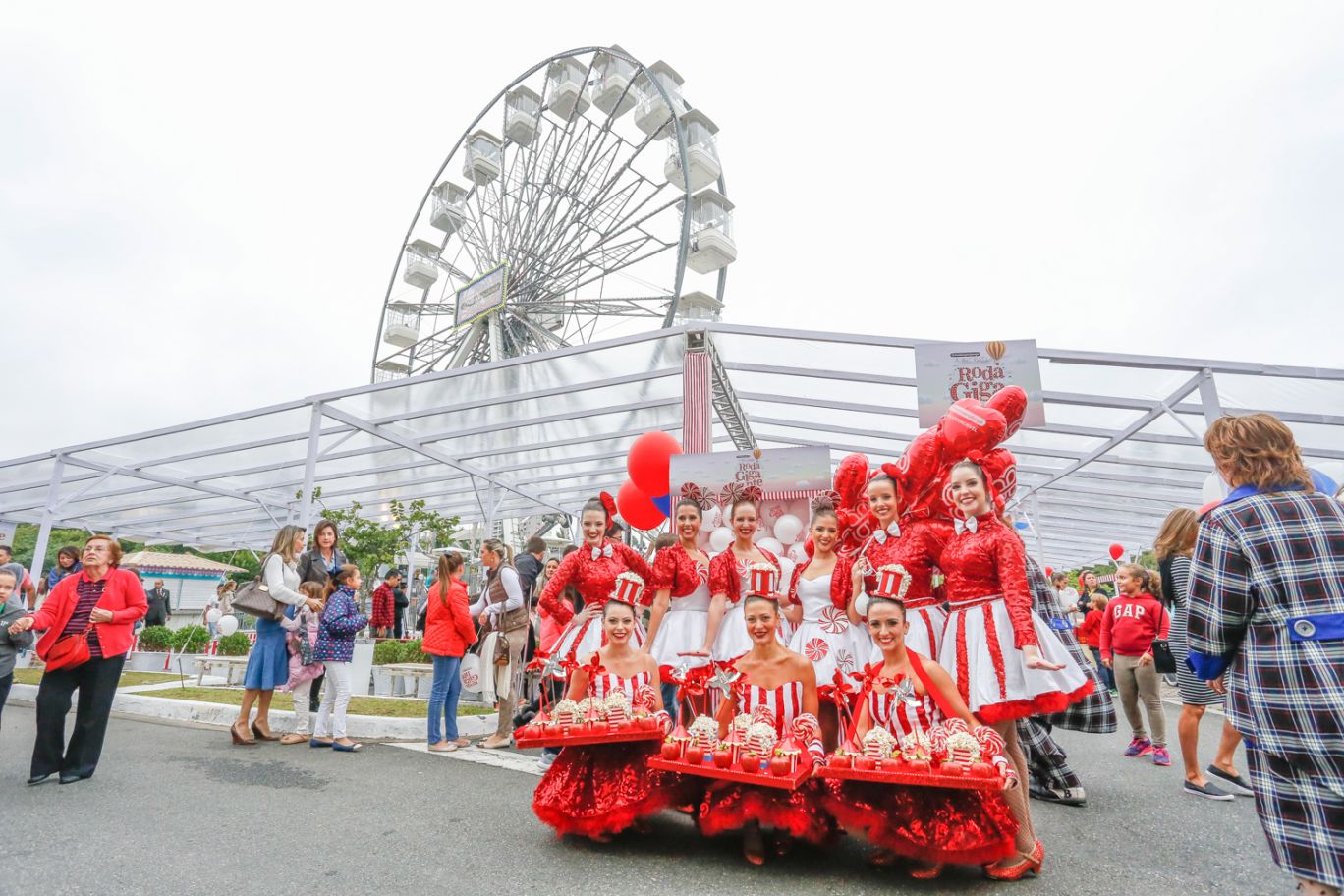 Feriado em Curitiba com compras, gastronomia, cultura e diversão!