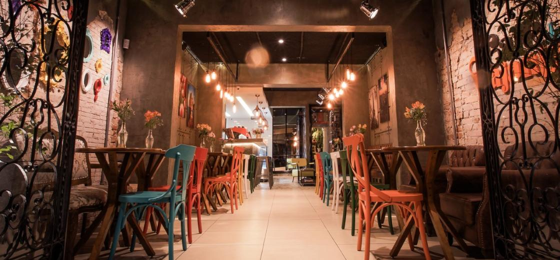 5 lugares para tomar café em Curitiba com arquitetura afetiva