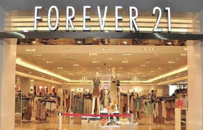 Ascensão e queda da Forever 21: por que a empresa pede falência