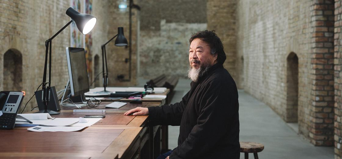 MON realiza a maior exposição do artista plástico chinês Ai Weiwei