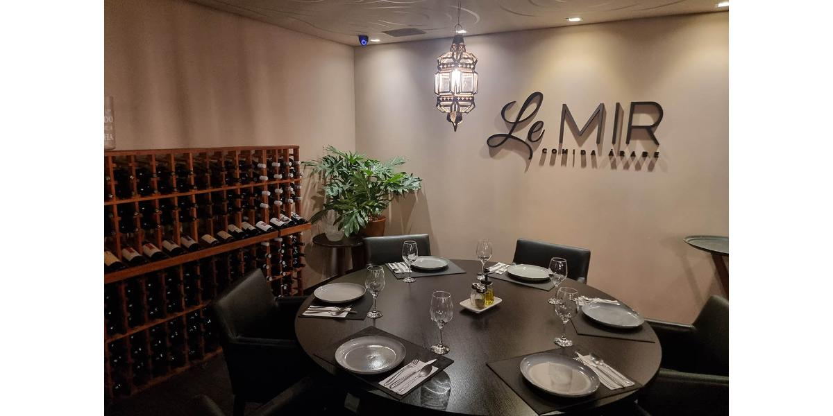 Premiado restaurante árabe Le Mir chega a Curitiba
