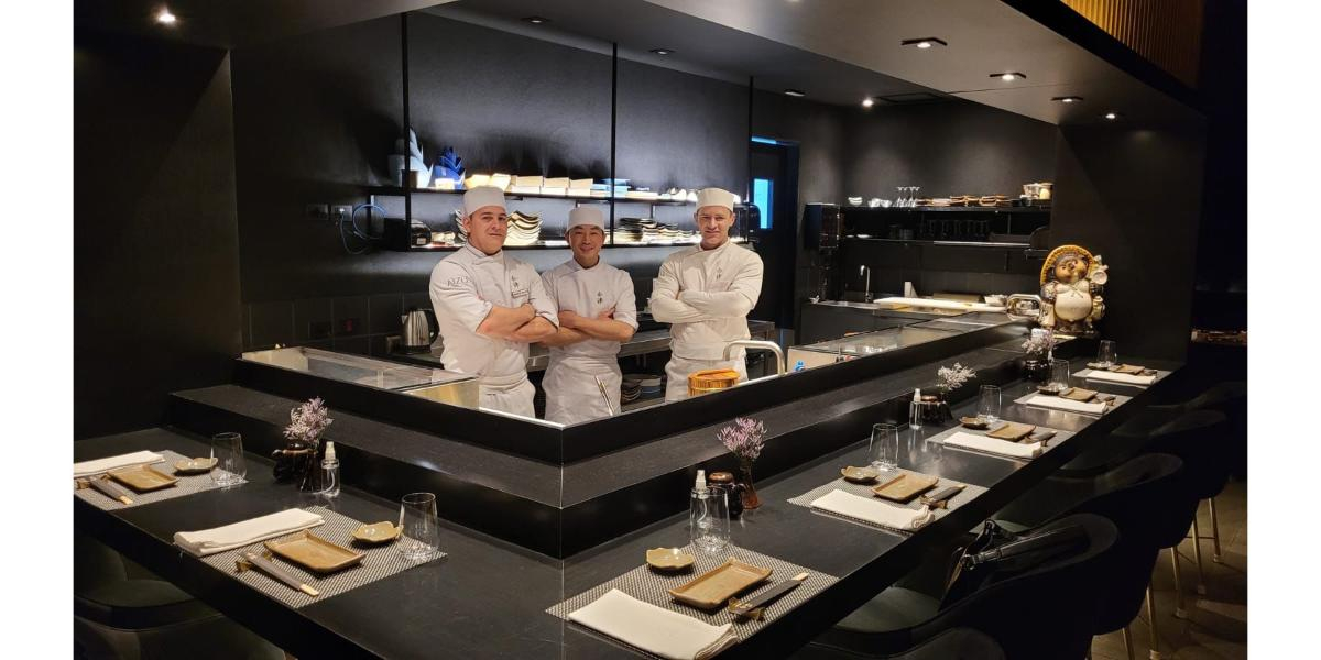 Os bastidores da cozinha do Aizu Japanese Cuisine